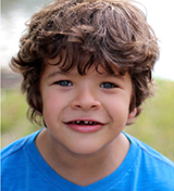 Sneak Peek of Gaten Matarazzo in “Stranger Things,” Pictures from the Kids of ANNIE, and more!