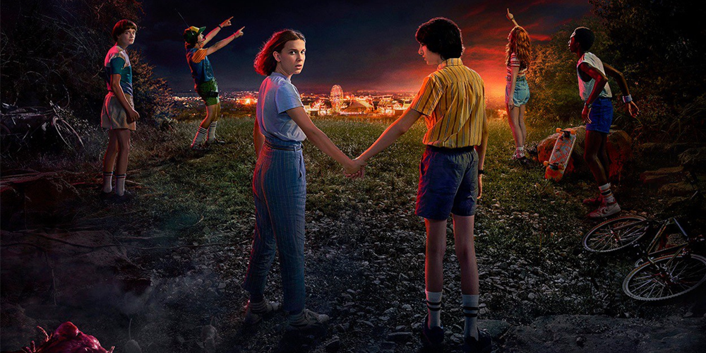 “Stranger Things” Wins Kids’ Choice Award, Tour Alumni in Open Hydrant’s BEAUTY AND THE BEAST, and more!